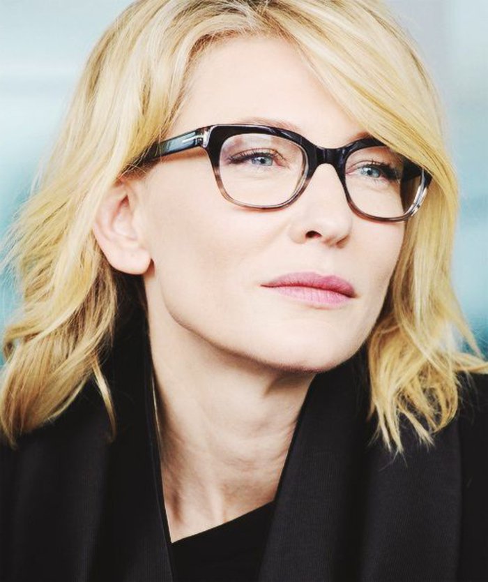 0 Cate Blanchett-, jossa nörtti lasit