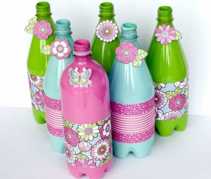 манипулации с пластмасови бутилки, декориране на бутилки, хартиени цветя, шкемтеринг