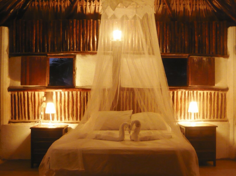 спалня-шик-благородно-модерен-светлинни лебеди-специално-прости, романтичен