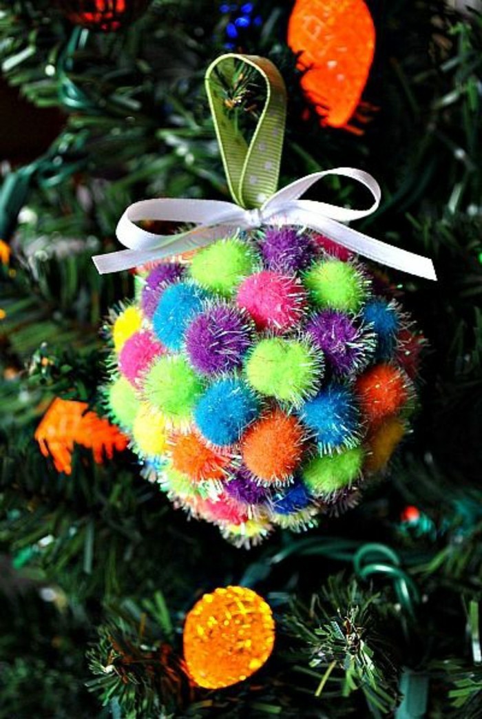 2-טרטרית שמונה מלאכת רעיונות-weihnachtskugrln-של-צבעוני-גדילי עץ חג המולד