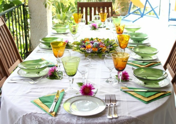 decoración de la mesa verde y amarillo