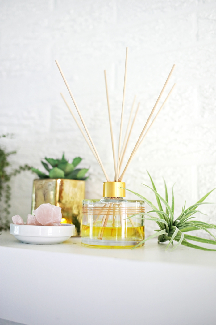 napraviti sobni miris, bočicu za parfeme, svježine za sobu, biljke, deko proizvode