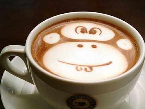 Monkey kávé hab csésze kávé dekorációs ötlet
