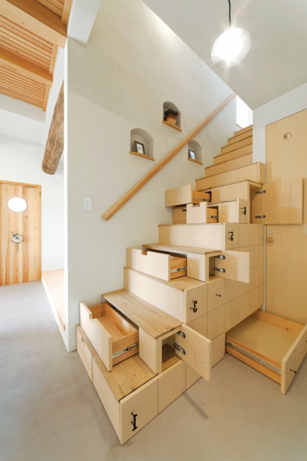 Espacio de almacenamiento, ahorro, escaleras, madera, idea
