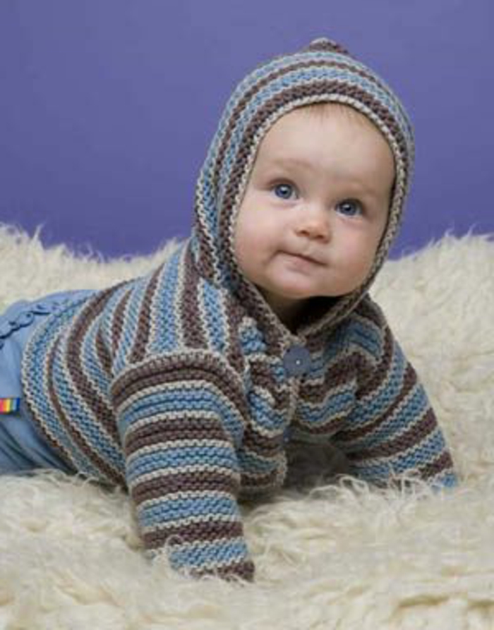 Бебе пуловер сплотена-с-шапки-синьо-кафяви