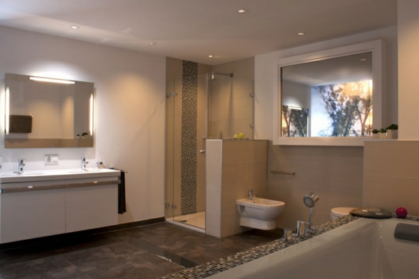 Kupaonica ideja dizajn ultra-super-interijera u kupaonici plafonjere