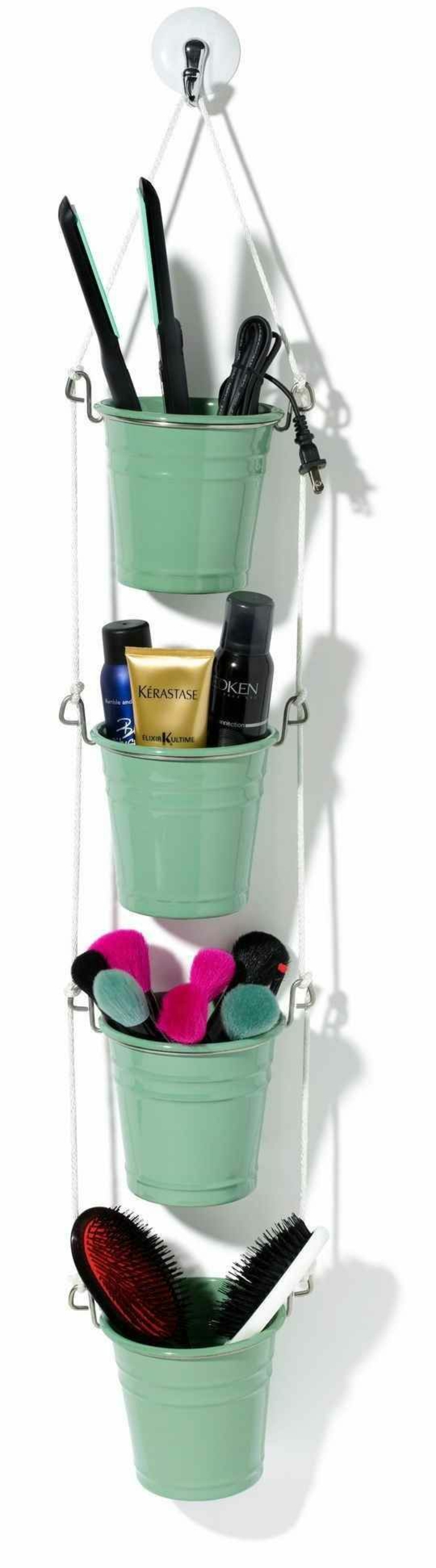 Fürdőszoba ötletek kis zöld vödör kozmetikai termékek