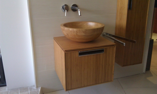 Fürdőszoba bútorok bambuszból készült ötlet bambusz hiúság szekrény