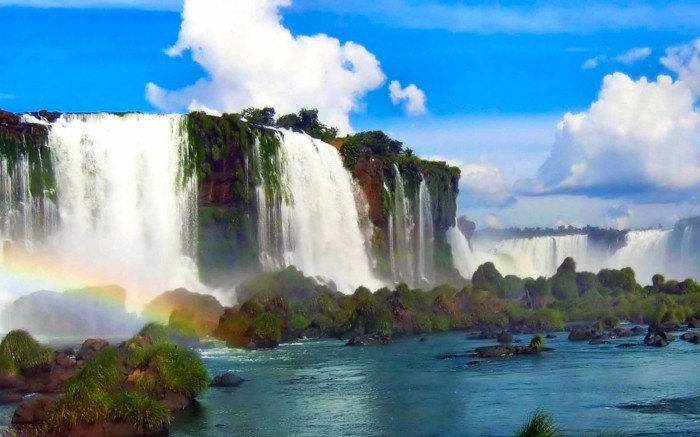 Снимка на водопадите-с-дъга