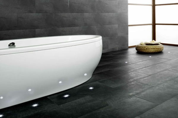 תאורת שטיח יולדת באמבטית אמבטיה