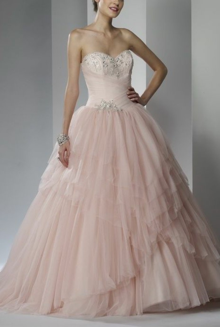 Pink svadben haljina bez rukava-