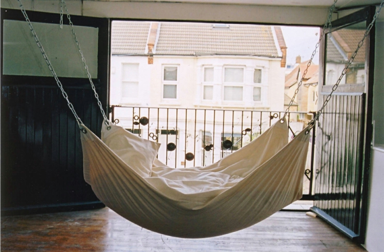 lóg bed-liege-heverő-hintaszék nemes bézs modern tervezésű-relax-relax