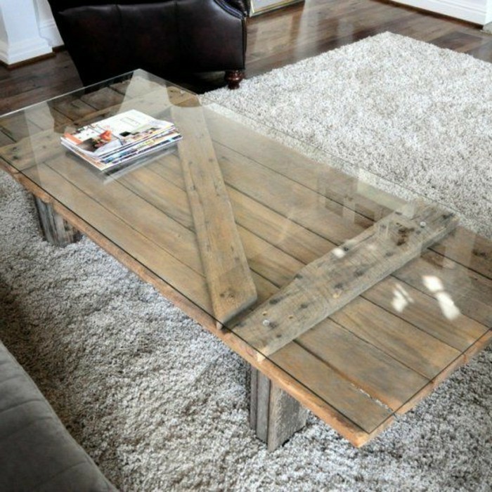 Dohányzóasztal-own-build-és-a-üveg asztallap