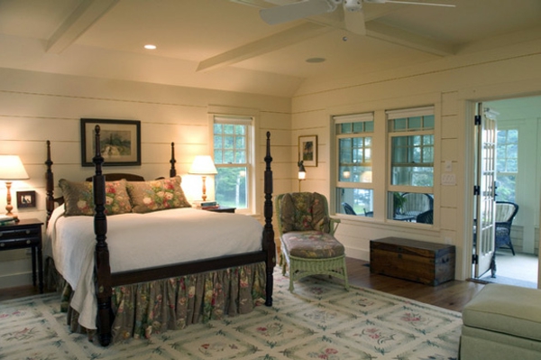 חדר השינה מדינה בסגנון בית - אורות התקרה יפה