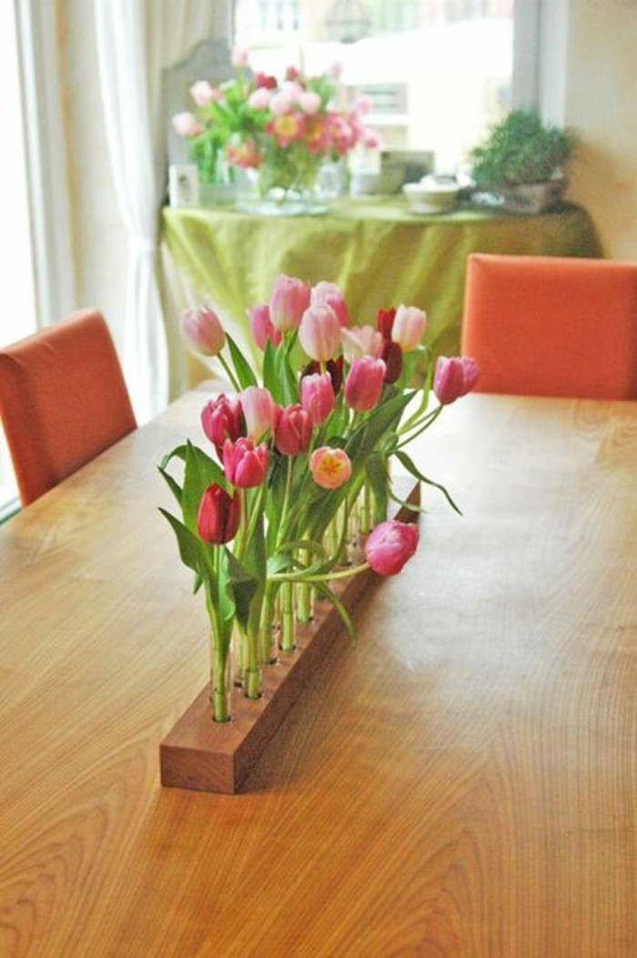 Ideas de decoración-para-el-primavera decoración de la mesa-con-frescas-flores