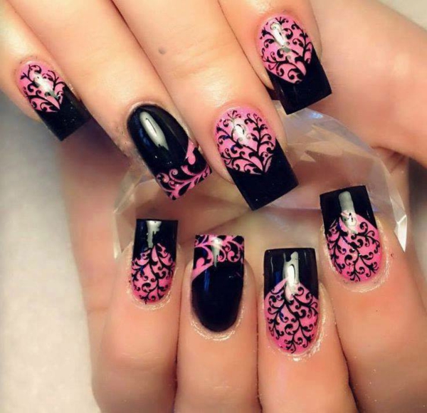 Diseño rosado Negro uñas