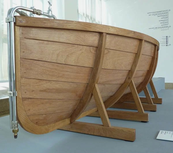 Diseñador de la tina de baño de madera con diseño de barco