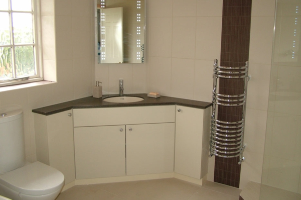 Kutak umivaonik-s-ormar-interijer dizajn ideje-kupatilo