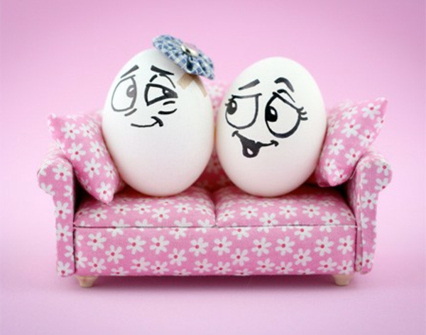 鸡蛋对图像上蛋画粉红色