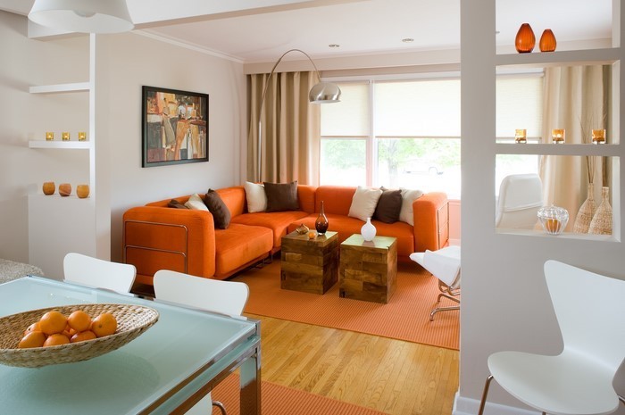 Цвят-по-хол в оранжево-A-творческа декорация