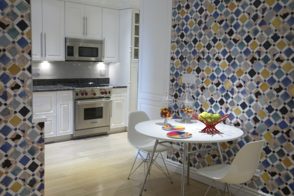 Tile-with-Moroccan-design-in-the-kitchen-idea