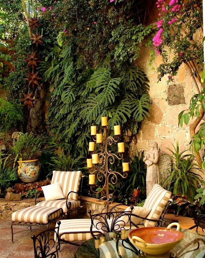 Μεσογειακό κήπο σχεδιασμός-πράσινο κεραμικό κηροπήγιο σφυρήλατο σίδερο