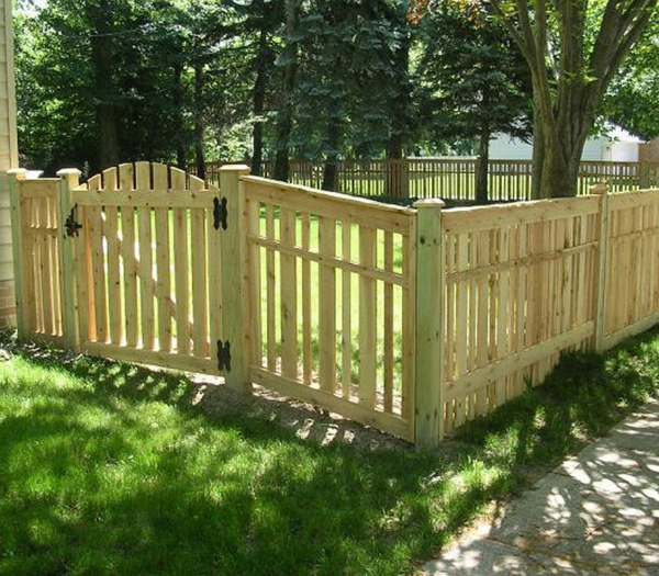 Garden ограда от дърво с Tur-идеи-за-градина