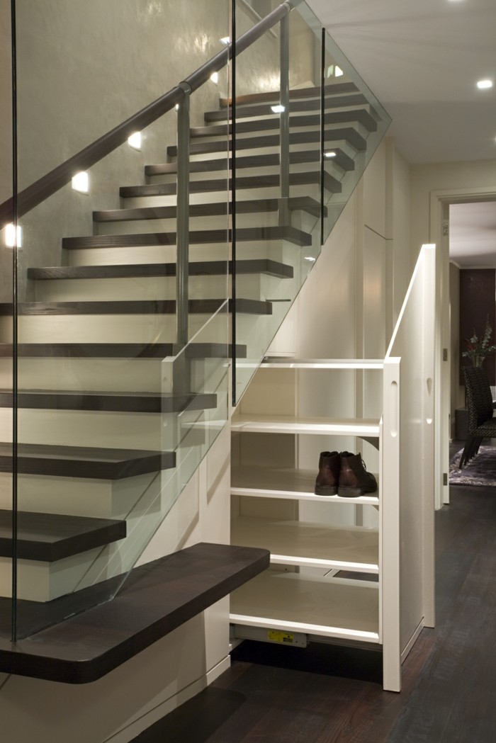 Idées Design Corridor inovative-idée-shu placard-sous-escaliers