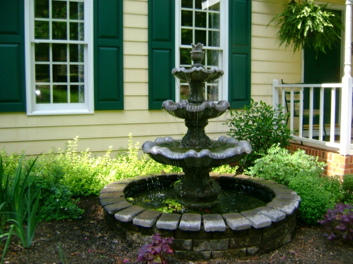 Kuća Vrt vodoskok klasična modela