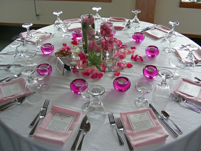 Сватба маса декорация-лилаво-свещник
