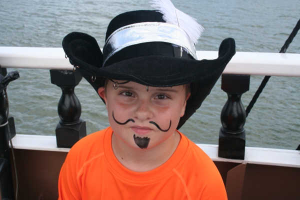 maquillaje pirata simple y genial para niños