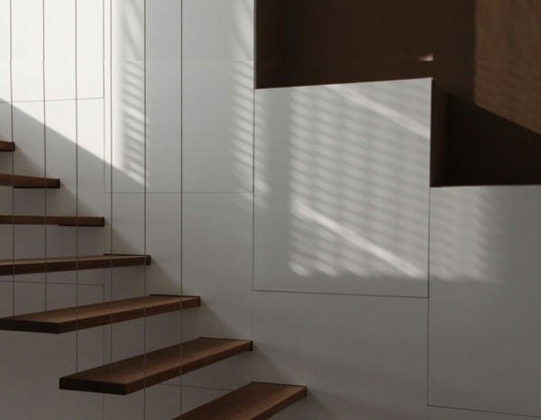Velika / dizajn interijera lijepa-stepenice-konzolni