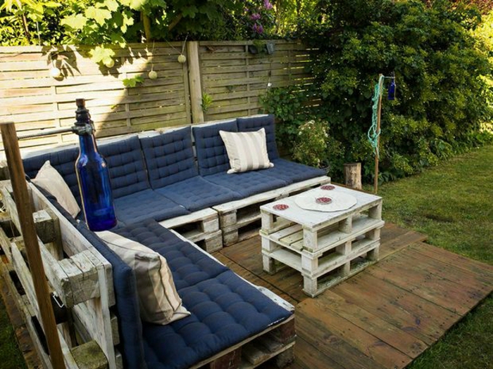 Courtyard kerti bútor raklap sarok kinyitható kék-kárpitozott dohányzóasztal üveg