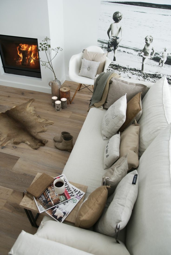 Интериорен дизайн идеи настилка-от-дърво-кожен диван килим