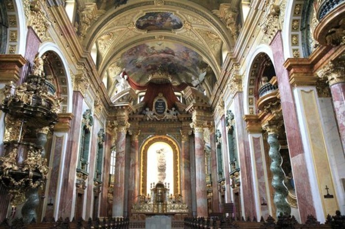 Iglesia de los Jesuitas en Viena-Austria-edificio barroco-Steam-arquitectura