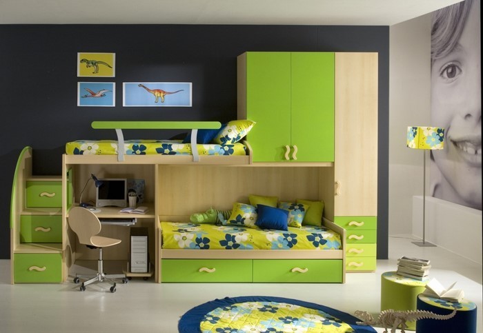 Детски грим една стая-момче-в-зелено