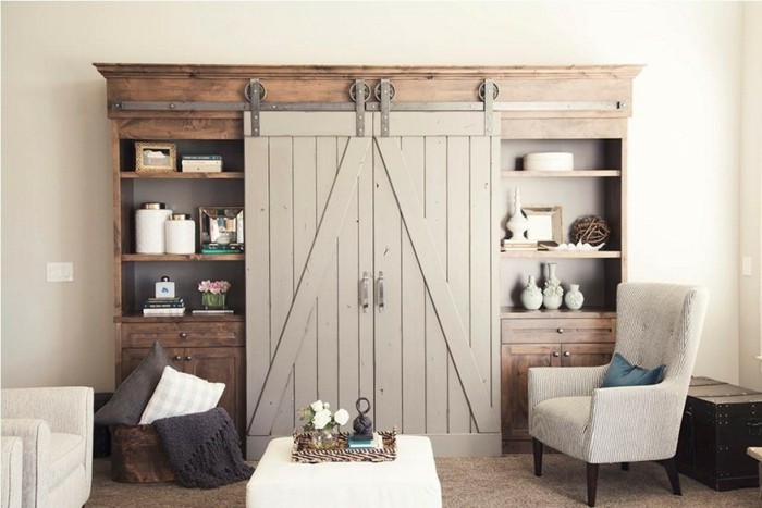 puertas de armario-propio-build-deslizante gris-en-casa tranquila