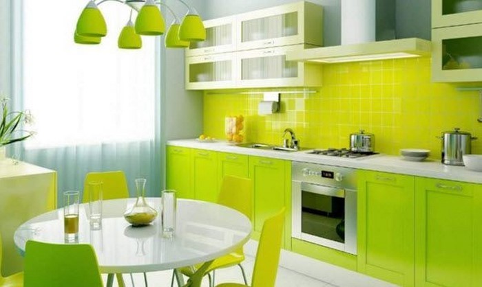 kuhinja-na-zelenoj-a-modernog-dekoracija