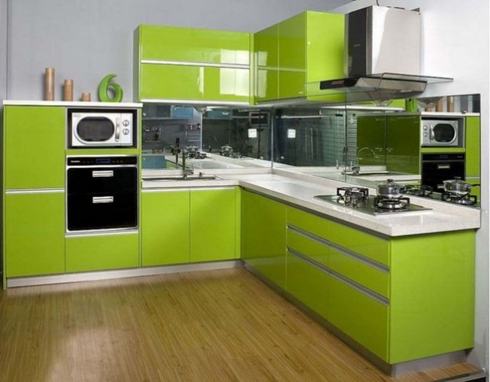 مطبخ في الأخضر واحد في السوبر الزينة