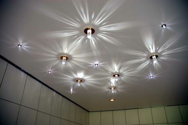 Éclairage LED moderne salle de bain