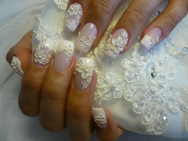 Снимки на ноктите за сватба super nice in white