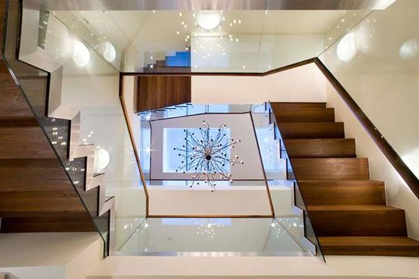 casa de lujo en Londres fantásticas escaleras