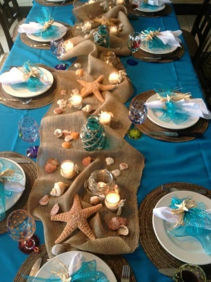 Морска маса декорация-с-сини ленти