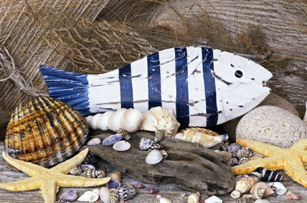 Holzfisch - szuper érdekes díszítés kagylóval