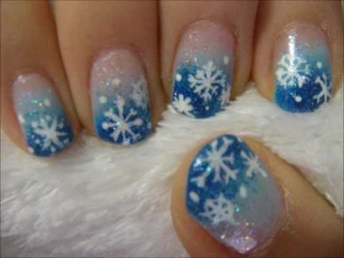 Nail Design karácsony-sötét-világos kék-fehér