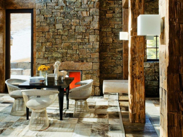 Prirodni kameni zid u dnevnoj sobi-tradicionalnom okruženju