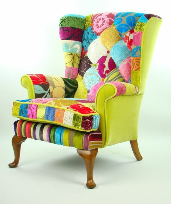 Wing stolice-iz-baršuna-in-svježim bojama