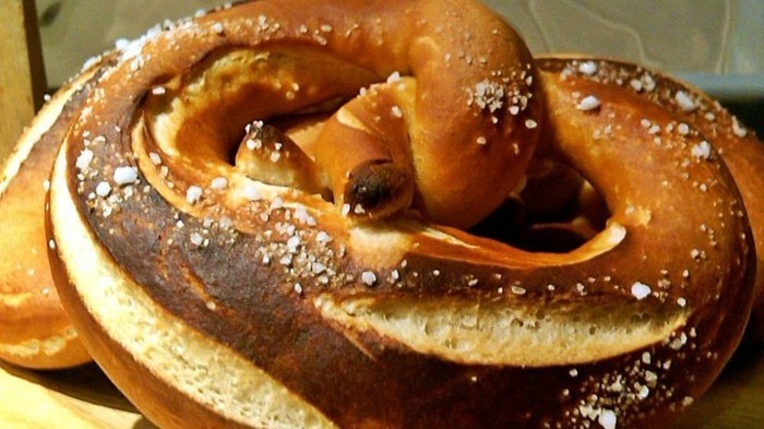 Oktoberfest के व्यंजन-तो-स्वादिष्ट एक प्रकार की रोटी