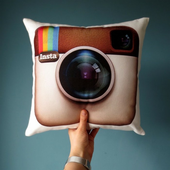 Original Възглавница като най-лого фон Instagram