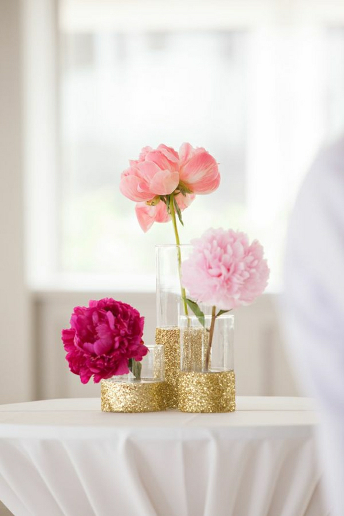 Цветя розови нюанси гланц вази